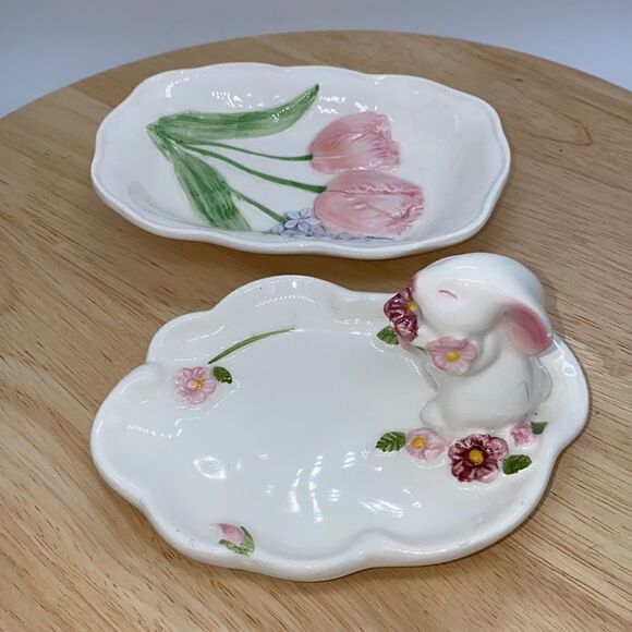 Vintage Ceramic Trinket Dishes 1 Otigiri Floral and 1 1985 Avon Bunny Dish - Picture 2 of 12